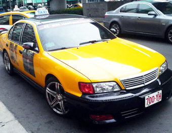 ヤン車タクシー.jpg