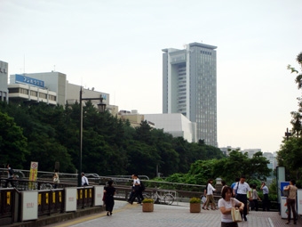 法政.JPG