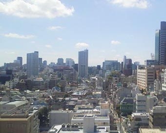 H24.8.23南青山の窓から.JPG